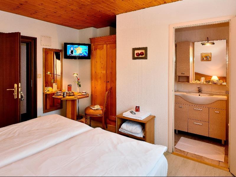 Logis Hostellerie Motel Au Bois Le Sire Orbey Exterior photo